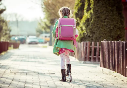 Martinsville VA Chiropractor Discusses Proper Child Backpacks